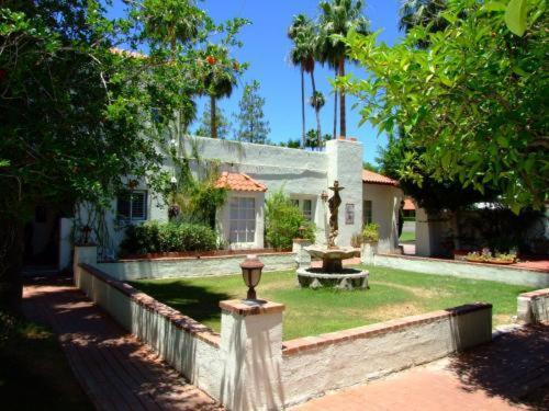 Maricopa Manor B&B Inn Phoenix Exterior photo